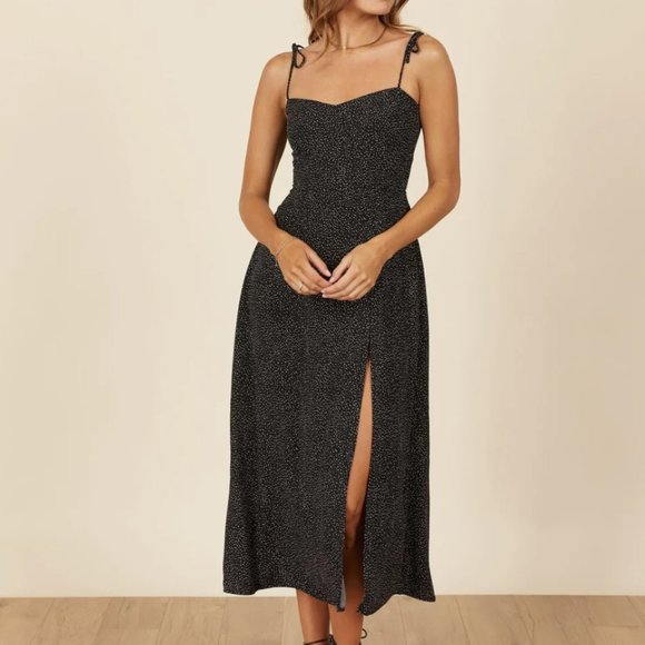 Park & Fifth Co Willow Dress Hunter Green - Picture 2 of 7